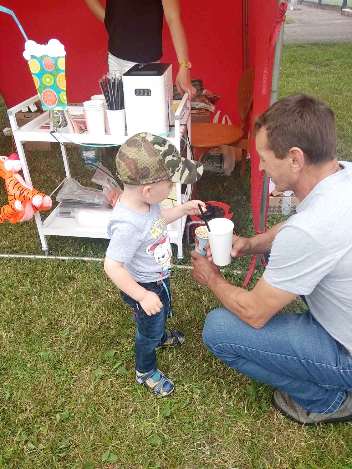 Коллектив УЗ «Мостовская ЦРБ» принял участие в праздновании Дня независимости Республики Беларусь.